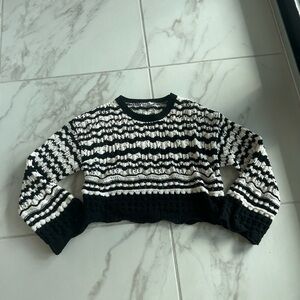 Zara Black & White Cropped Crew Knit Sweater